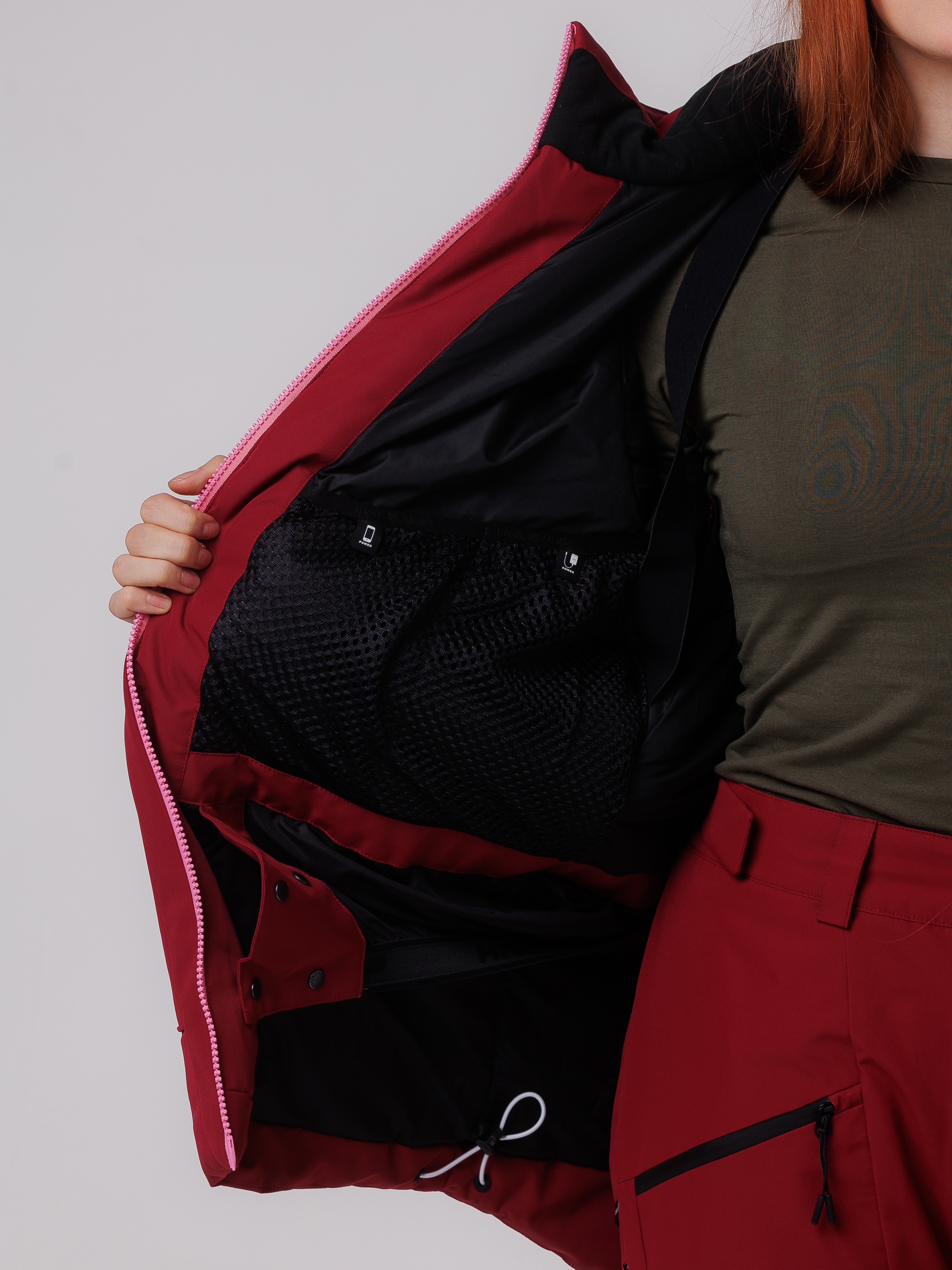 MH85075_krasnyy (1).jpg