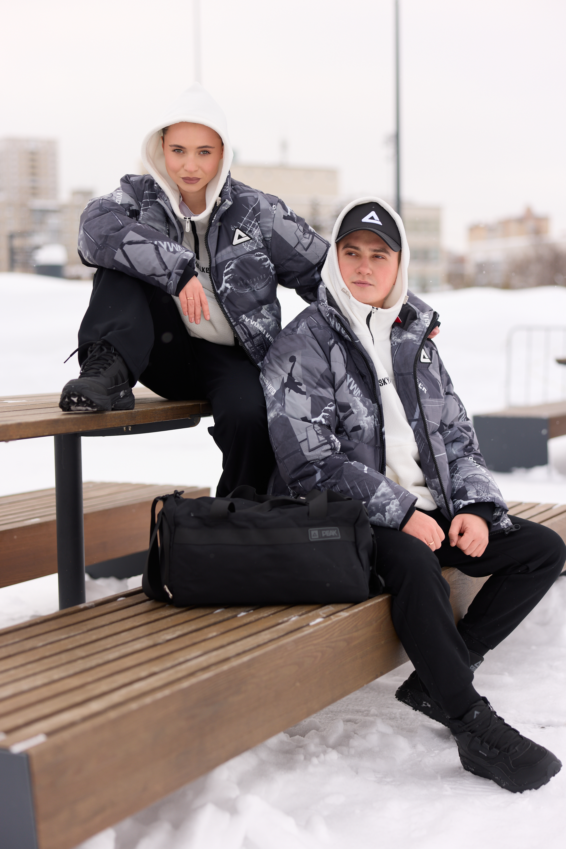FW5254321_chernyy_03.jpg