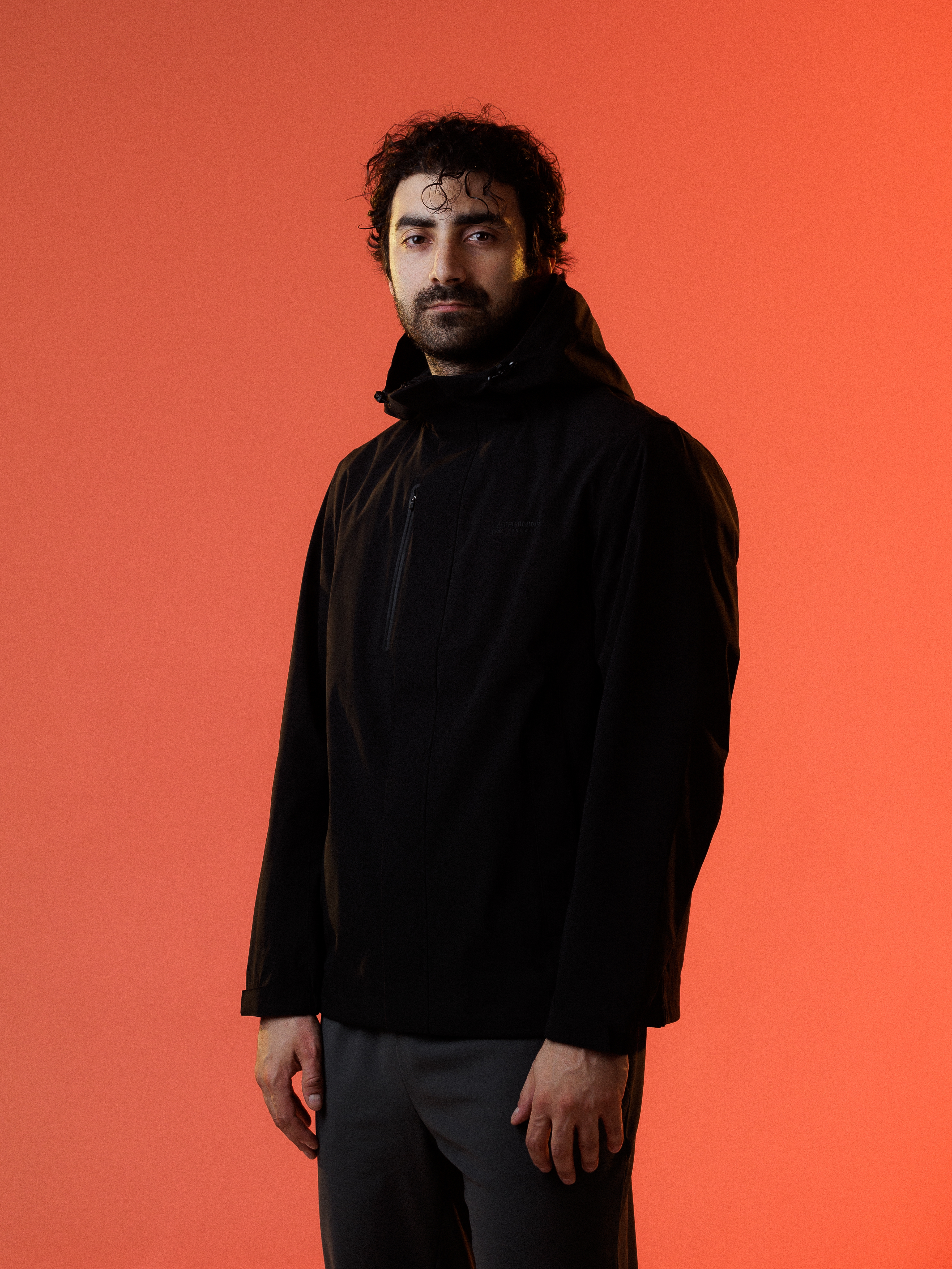 FW2261107_chernyy_ 01.jpg