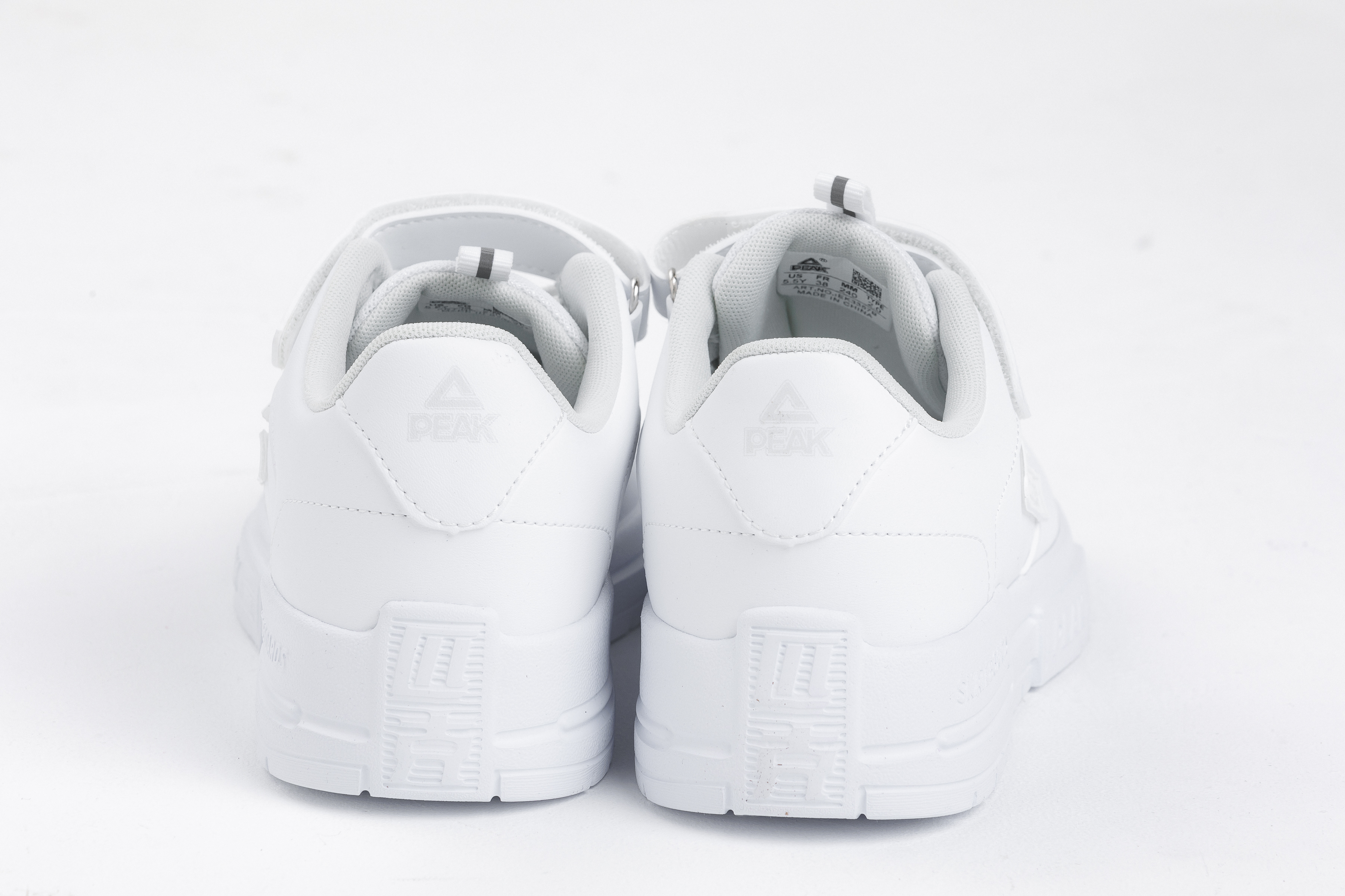 ek3357b_belyy_04.jpg