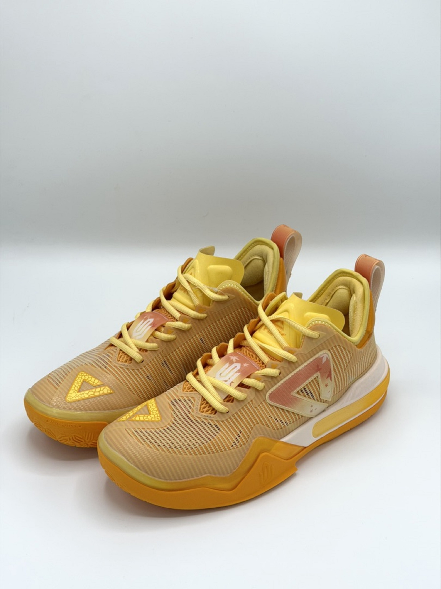 Баскетбольные кроссовки Peak Andrew Wiggins 1 LOW CUT
